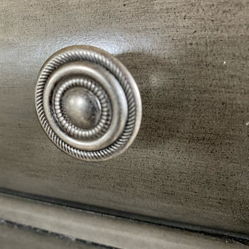 Dresser knobs